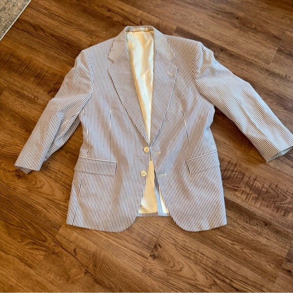 M. Dumas Sons Seersucker Blazer Sport Coat 40 Blue Stripe Two Button Jacket